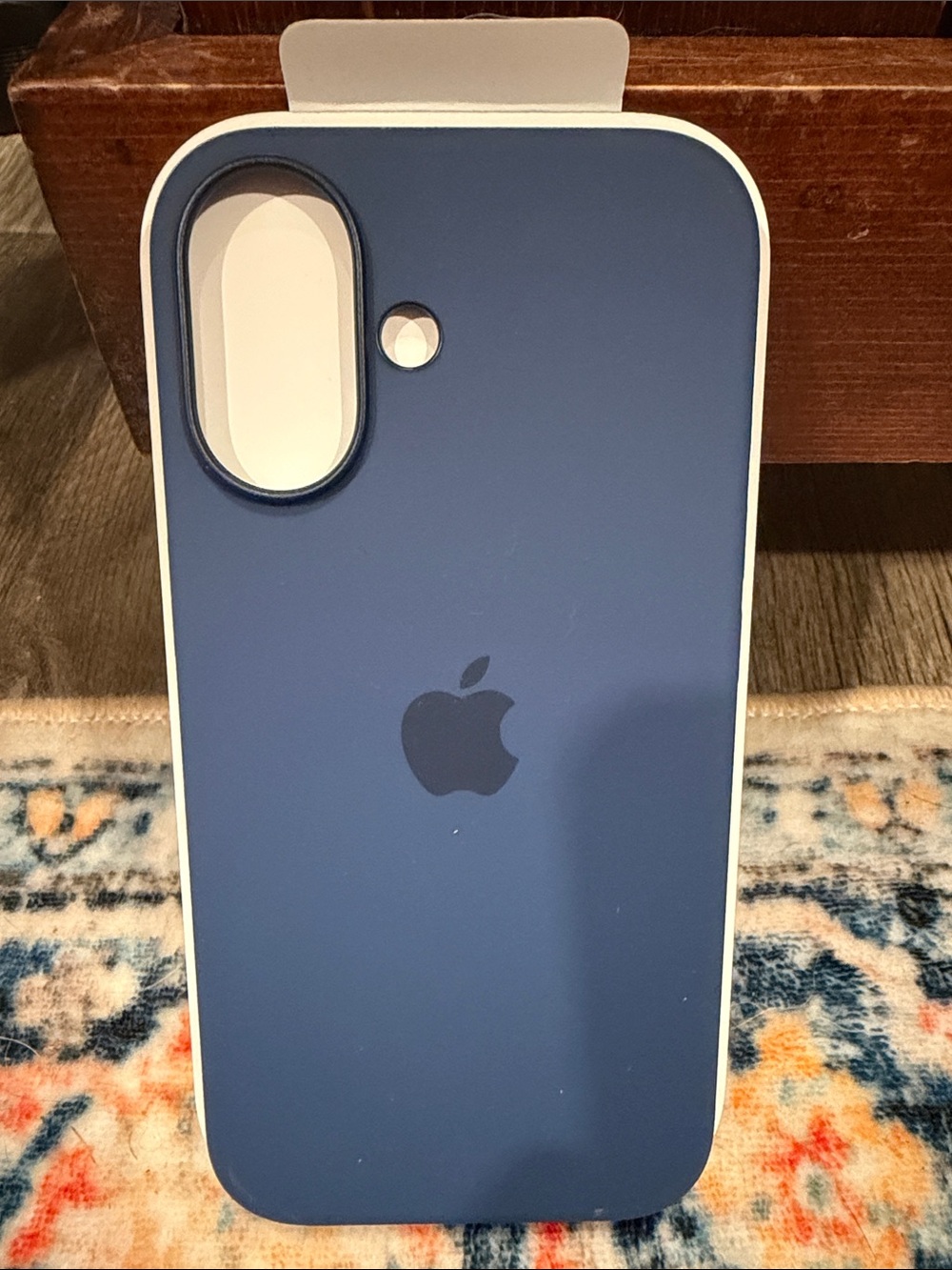 Apple iPhone 16 Silicone Case - Blue